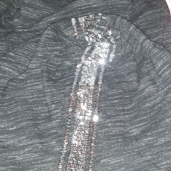 Victoria's secret half zip - Picture 3 of 3